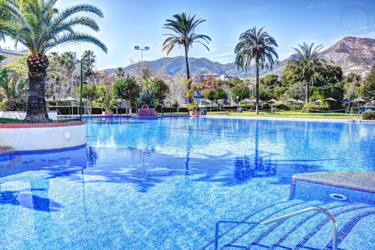 Beachfront-Parque Paloma-Modern-Panoramic Views! 贝纳尔马德纳 外观 照片